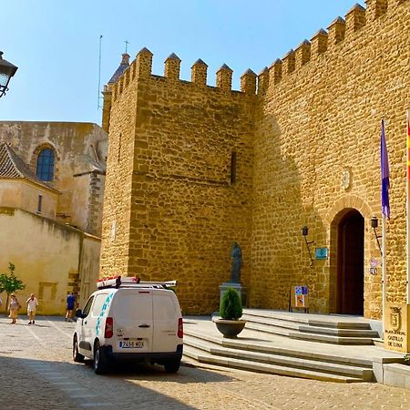 Apartamento Con Terraza,A 100M Playa Costilla Y Frente Al Castillo Rota Exterior foto