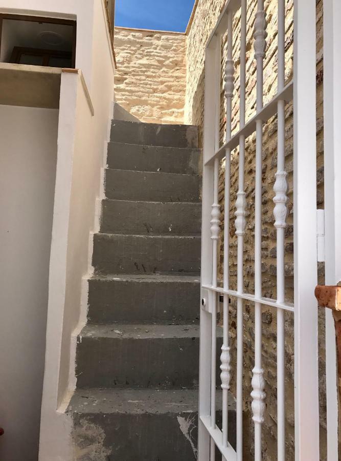Apartamento Con Terraza,A 100M Playa Costilla Y Frente Al Castillo Rota Exterior foto